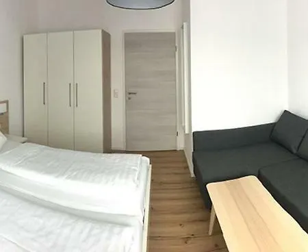 Seute Deern Trassenheide, Familie Meutzner Trassenheide