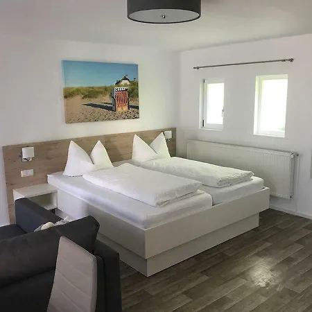 Seute Deern Trassenheide, Familie Meutzner * Trassenheide